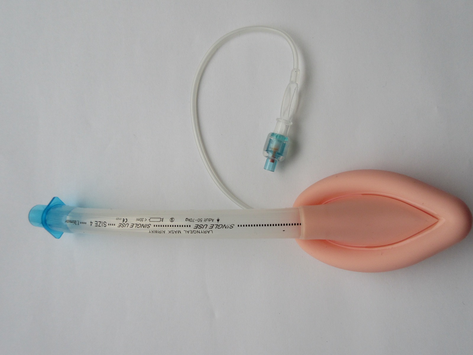 Single-use classic laryngeal mask airway, size 4, adult 50 to 70 kg, with a cuff air volume label and an inflation line